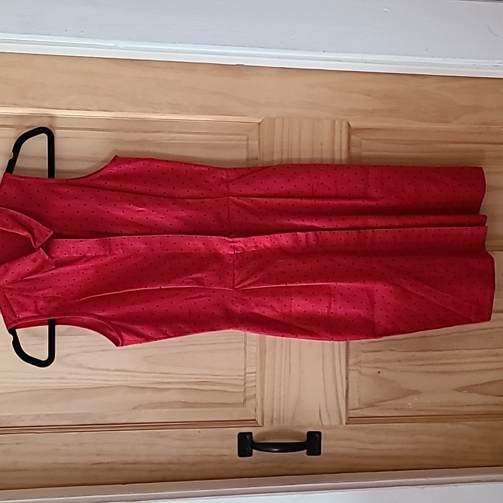 Ann Taylor sz 4 100% linen dress